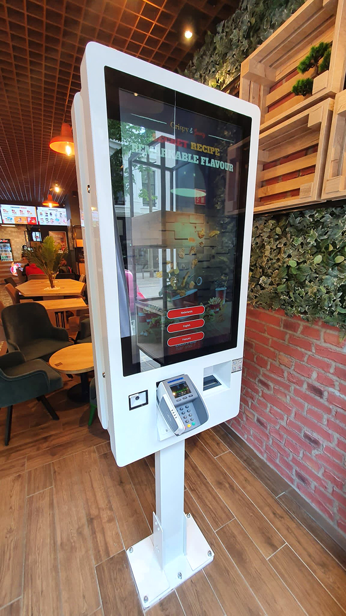 Kiosk Self-Service sur pied Yomani Inocrea Kiosk Self-Service sur pied Yomani Inocrea